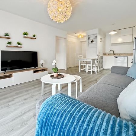 Sunny Suite Disneyland Paris - Rentaway Bnb Montevrain Bagian luar foto
